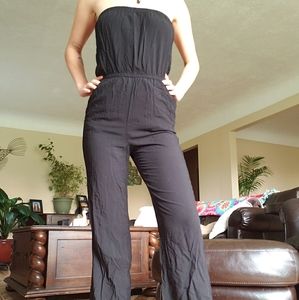 Black sleeveless romper